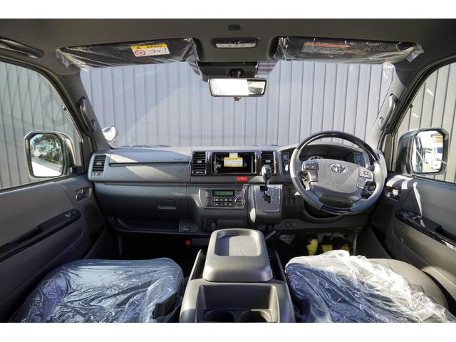 ハイエースバン ロングスーパーGL ダークプライムS 2.8D パノラマビューモニター 両側パワースライドドア Dインナーミラー LEDヘッドライト 専用Sロゴシート 専用プラチナサテンスキーメッキグリル 070パールホワイト トヨタセーフティーセンス(12枚目)