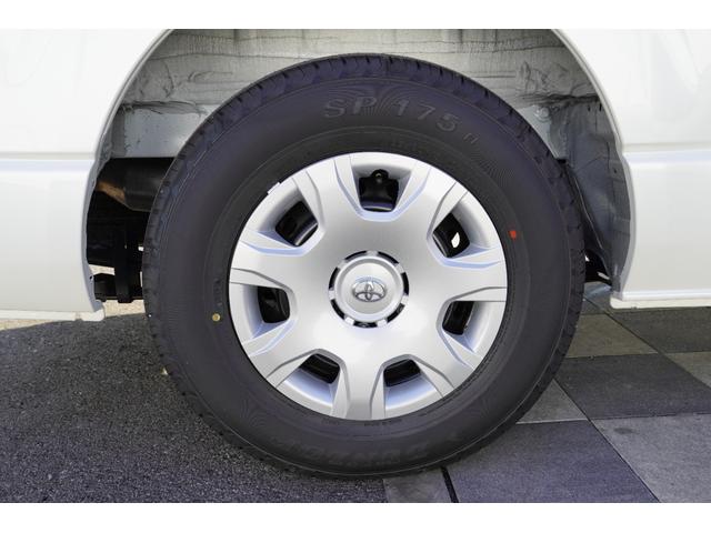 ハイエースバン ロングスーパーGL ダークプライムS 2.8D パノラマビューモニター 両側パワースライドドア Dインナーミラー LEDヘッドライト 専用Sロゴシート 専用プラチナサテンスキーメッキグリル 070パールホワイト トヨタセーフティーセンス(39枚目)