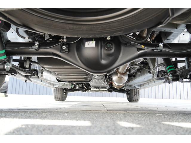 ハイエースバン ロングスーパーGL ダークプライムS 2.8D パノラマビューモニター 両側パワースライドドア Dインナーミラー LEDヘッドライト 専用Sロゴシート 専用プラチナサテンスキーメッキグリル 070パールホワイト トヨタセーフティーセンス(46枚目)