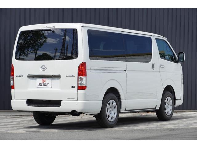 ハイエースバン ロングスーパーGL ダークプライムS 4WD 寒冷地仕様 パールホワイト070 デジタルインナーミラー 両側パワースライドドア パノラミックビューモニター(9枚目)