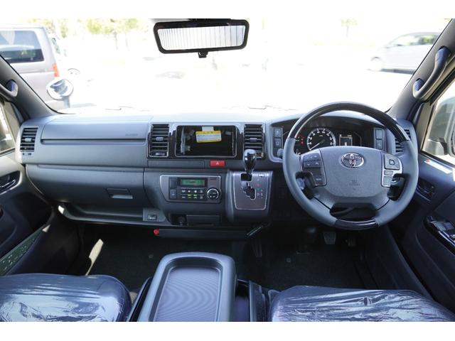 ハイエースバン ロングスーパーGL ダークプライムS 4WD 寒冷地仕様 パノラミックビューモニター トヨタセーフティーセンス デジタルインナーミラー 両側パワースライドドア(12枚目)