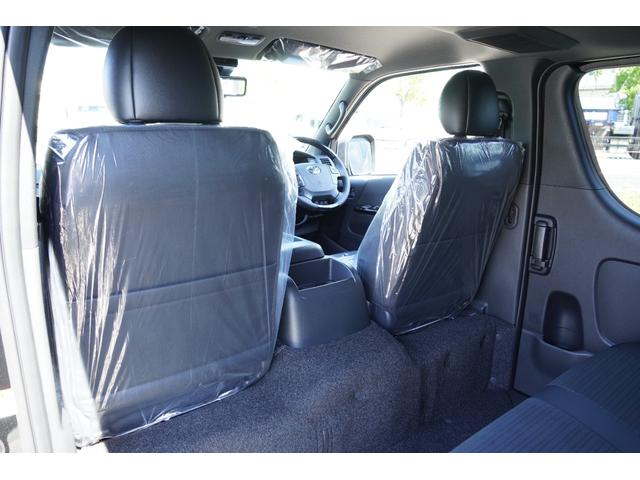 ハイエースバン ロングスーパーGL ダークプライムS 4WD 寒冷地仕様 パノラミックビューモニター トヨタセーフティーセンス デジタルインナーミラー 両側パワースライドドア(17枚目)