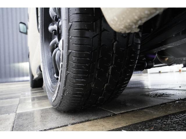 ハイエースバン 　アースカラーＰＫＧ　ＳＡＤフルエアロ　パノラマビューモニター　デジタルインナーミラー　ファブレスＭＣ－９　１８インチＡＷ　カーボンマークレスパネル　オーバーフェンダー　ＡＬＰＩＮＥ　ＤＡ（26枚目）