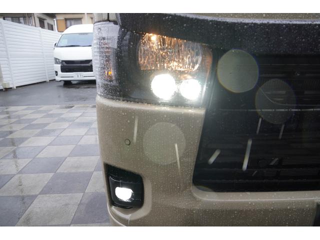 ハイエースバン 　アースカラーＰＫＧ　ＳＡＤフルエアロ　パノラマビューモニター　デジタルインナーミラー　ファブレスＭＣ－９　１８インチＡＷ　カーボンマークレスパネル　オーバーフェンダー　ＡＬＰＩＮＥ　ＤＡ（29枚目）