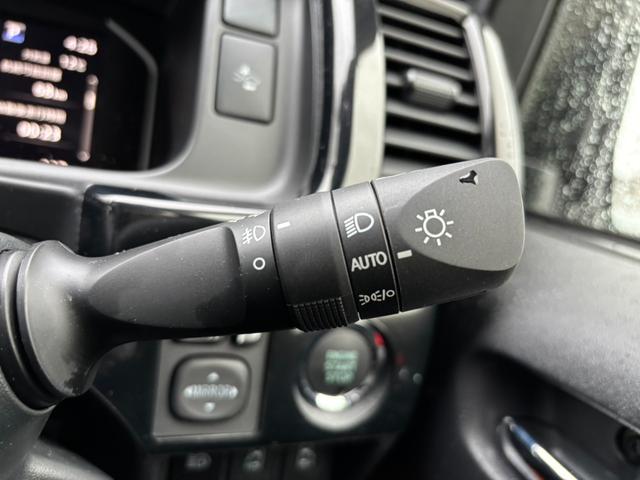 ハイエースバン 　アースカラーＰＫＧ　ＳＡＤフルエアロ　パノラマビューモニター　デジタルインナーミラー　ファブレスＭＣ－９　１８インチＡＷ　カーボンマークレスパネル　オーバーフェンダー　ＡＬＰＩＮＥ　ＤＡ（59枚目）