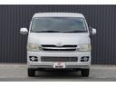 ハイエースワゴン ＧＬ　４ＷＤ　寒冷地仕様　バトルシップ１７インチＡＷ　架装ベットキット　ＬＥＤライト　ＬＥＤフォグ　ＡＬＰＩＮＥ　Ｆダウンモニター　ホワイトレタータイヤ　バックモニター　スライドドア（5枚目）