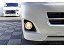 ロングスーパーＧＬプライムセレ　４ＷＤ　特別仕様車　３．０Ｄ　タイベル　Ｒ３年６／２５　１０１７０９ｋｍ時交換　Ｒスポイラー　ＨＩＤヘッドライト　スカッフプレート　キーレスキー　小窓付きＲガラススライド　黒木目調ステアリング（21枚目）
