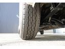 ロングスーパーＧＬプライムセレ　４ＷＤ　特別仕様車　３．０Ｄ　タイベル　Ｒ３年６／２５　１０１７０９ｋｍ時交換　Ｒスポイラー　ＨＩＤヘッドライト　スカッフプレート　キーレスキー　小窓付きＲガラススライド　黒木目調ステアリング（35枚目）