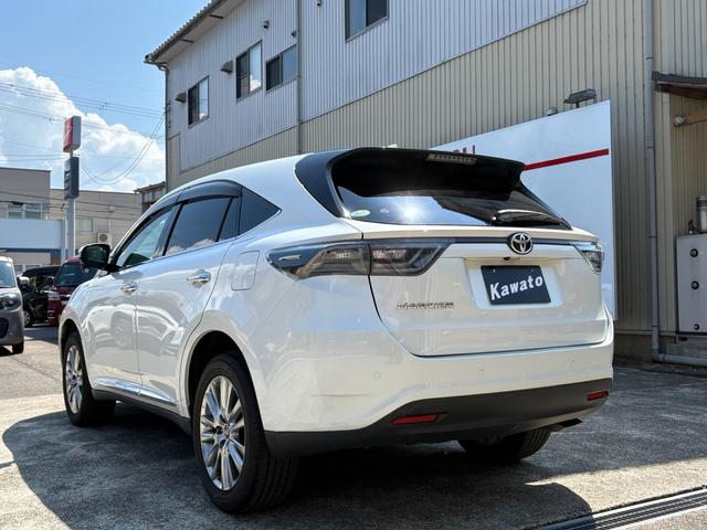 ハリアー プレミアム　４ＷＤ　純正９インチナビ・ＴＶ　ＬＥＤヘッドライト　革シート　　ＥＴＣ　クルーズコントロール　Ｂカメラ　パワーバックドアパワーシート　オートライト　１８インチアルミホイール（6枚目）