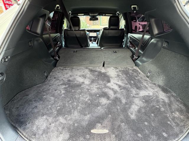 ハリアー プレミアム　４ＷＤ　純正９インチナビ・ＴＶ　ＬＥＤヘッドライト　革シート　　ＥＴＣ　クルーズコントロール　Ｂカメラ　パワーバックドアパワーシート　オートライト　１８インチアルミホイール（25枚目）