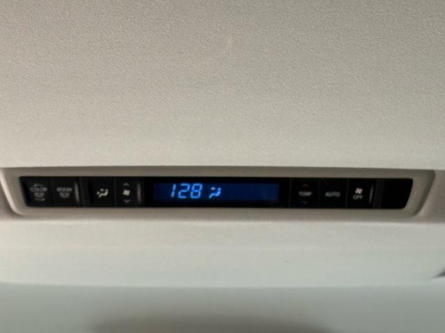 ヴェルファイア ２．５Ｚ　ワンオーナー　アルパイン１１型ナビ・ＴＶ　パイオニア９型ヘッドレストモニター　前後ドライブレコーダー　ＬＥＤヘッドライト＆ＦＯＧライト　クルーズコントロール　ＥＴＣ　バックカメラ　電動スライドドア（25枚目）