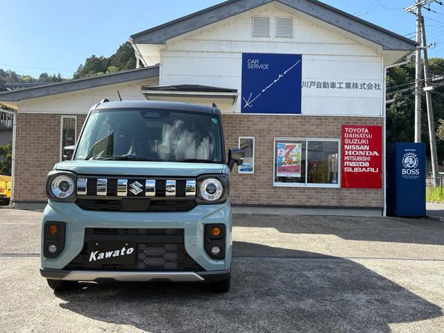 スペーシアギア ハイブリッドＸＺ　ターボ　ハイブリッドＸＺ　ターボ　　ワンオーナー　４ＷＤ　９型全方位モニター付メモリーナビ・ＴＶ　ＬＥＤヘッドライト＆フォグライト　両側オートスライドドア　シートヒーター　パドルシフト　クルーズコントロール（3枚目）