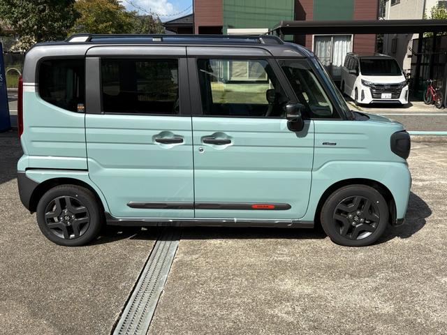 スペーシアギア ハイブリッドＸＺ　ターボ　ハイブリッドＸＺ　ターボ　　ワンオーナー　４ＷＤ　９型全方位モニター付メモリーナビ・ＴＶ　ＬＥＤヘッドライト＆フォグライト　両側オートスライドドア　シートヒーター　パドルシフト　クルーズコントロール（9枚目）