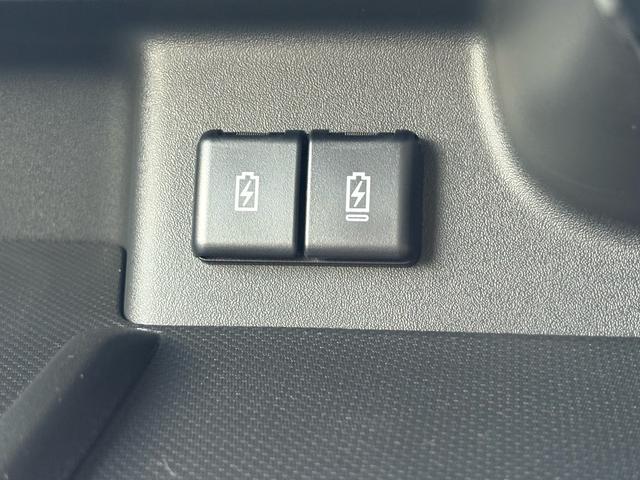 スペーシアギア ハイブリッドＸＺ　ターボ　ハイブリッドＸＺ　ターボ　　ワンオーナー　４ＷＤ　９型全方位モニター付メモリーナビ・ＴＶ　ＬＥＤヘッドライト＆フォグライト　両側オートスライドドア　シートヒーター　パドルシフト　クルーズコントロール（19枚目）