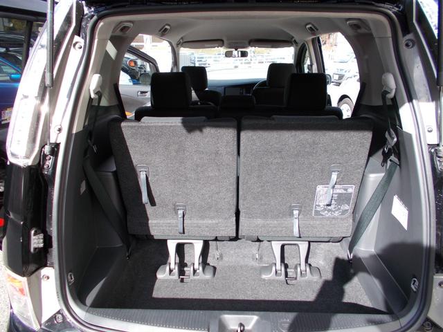プラタナ ナビ テレビ バックカメラ DVD ETC スマートキー 電動スライドドア ピラーレス 7人乗り アルミホイール オートエアコン 3列シート(14枚目)