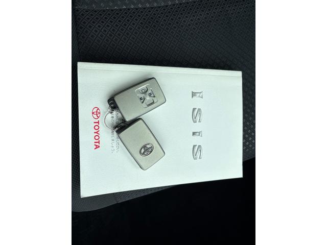 アイシス プラタナ　ユーザー買取車／バックカメラ／Ｂｌｕｅｔｏｏｔｈオーディオ／ビルトインＥＴＣ／電動スライド／スペアキーあり／ＨＩＤヘッドライト／フロントフォグランプ／スマートキー／ワンオーナー（19枚目）
