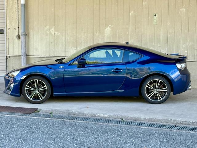 ８６ ＧＴリミテッド　純正ナビ／バックカメラ／Ｂｌｕｅｔｏｏｔｈオーディオ／６ＭＴ／ＥＴＣ／前席シートヒーター／横滑り防止／オートエアコン／ハーフレザーシート／スペアキーあり／メンンテナンスノートあり／オートライト（40枚目）