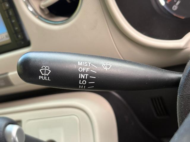 ミラココア ココアプラスＸ　ユーザー買取／１年保証付／ルーフキャリア／純正ナビ／バックカメラ／Ｂｌｕｅｔｏｏｔｈオーディオ／フルセグＴＶ／ＬＥＤヘッドライト／オートエアコン／ＥＴＣ／ＣＤ・ＤＶＤ／デイトナ１４インチホイール（22枚目）