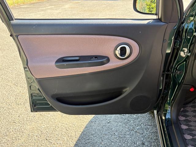 ミラジーノ Ｘリミテッド　距離無制限１年保証付／社外ナビ／Ｂｌｕｅｔｏｏｔｈオーディオ／バックカメラ／オートエアコン／電格ミラー／ＨＩＤヘッドライト／フルセグＴＶ／走行中ＴＶＯＫ／ＥＴＣ／スペアキー有り／取説あり（24枚目）