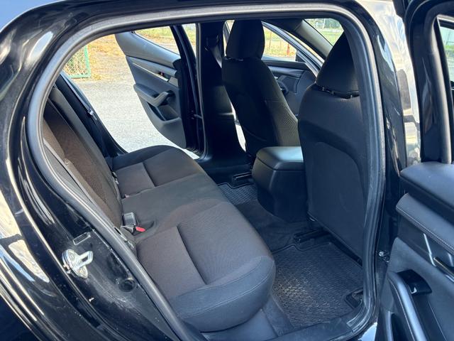 ＭＡＺＤＡ３ファストバック １５Ｓツーリング　距離無制限１年保証付／純正ナビ／Ｂｌｕｅｔｏｏｔｈオーディオ／バックカメラ／ＨＤＭＩ接続／クルーズコントロール／横滑り防止／オートライト／ビルトインＥＴＣ／ＬＥＤヘッドライト／新品タイヤ４本／ＨＵＤ（36枚目）