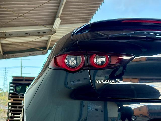 ＭＡＺＤＡ３ファストバック １５Ｓツーリング　距離無制限１年保証付／純正ナビ／Ｂｌｕｅｔｏｏｔｈオーディオ／バックカメラ／ＨＤＭＩ接続／クルーズコントロール／横滑り防止／オートライト／ビルトインＥＴＣ／ＬＥＤヘッドライト／新品タイヤ４本／ＨＵＤ（52枚目）