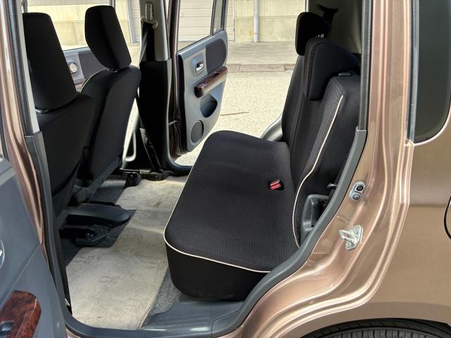 アルトラパン １０ｔｈアニバーサリーリミテッド　距離無制限１年保証付／社外ナビ／Ｂｌｕｅｔｏｏｔｈオーディオ／社内ウッドパネル／フルセグＴＶ／走行中ＴＶＯＫ／シートヒーター／フロントフォグランプ／スペアキー有り／オートライト／オートエアコン（33枚目）