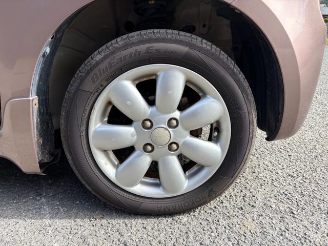 アルトラパン １０ｔｈアニバーサリーリミテッド　距離無制限１年保証付／社外ナビ／Ｂｌｕｅｔｏｏｔｈオーディオ／社内ウッドパネル／フルセグＴＶ／走行中ＴＶＯＫ／シートヒーター／フロントフォグランプ／スペアキー有り／オートライト／オートエアコン（50枚目）