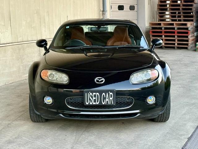 ロードスター ＶＳ　ＲＨＴ　６ＭＴ／純正ナビ／純正メッキアルミ／オートエアコン／シートヒーター／取説・メンテナンスノートあり／スペアキー有り／革シート／ＥＴＣ／バックカメラ／社外マフラー／電動オープン／ｐｉｖｏｔデジタルモニター（34枚目）