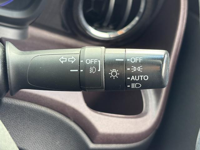 Ｎ－ＯＮＥ プレミアム・Ｌパッケージ　距離無制限１年保証付／純正ナビ／バックカメラ／オートエアコン／オートライト／スペアキー有り／横滑り防止／ＨＩＤヘッドライト／フロントフォグランプ／ＣＤ／ＤＶＤ／ツートンカラー／ステアリングスイッチ（21枚目）