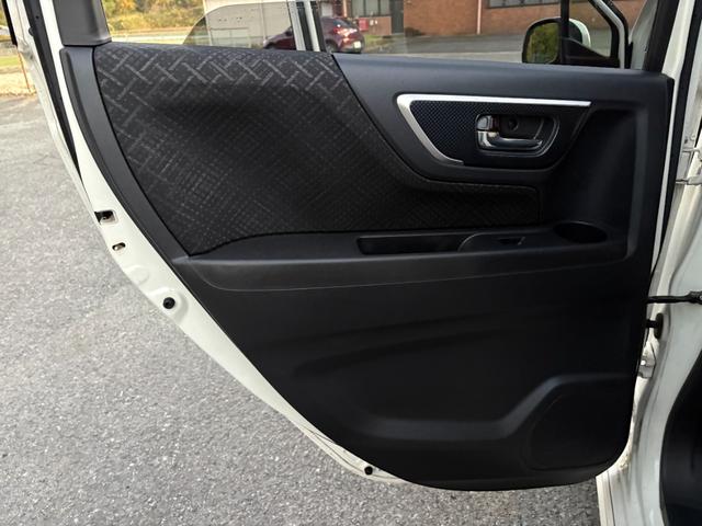 Ｎ－ＷＧＮカスタム Ｇ・ターボパッケージ　距離無制限１年保証付／ＨＩＤヘッドライト／クルーズコントロール／オートライト／オートエアコン／ＥＴＣ／フロントフォグランプ／ＵＳＢ接続／スペアキー有り／メンテナンスノートあり／横滑り防止（25枚目）