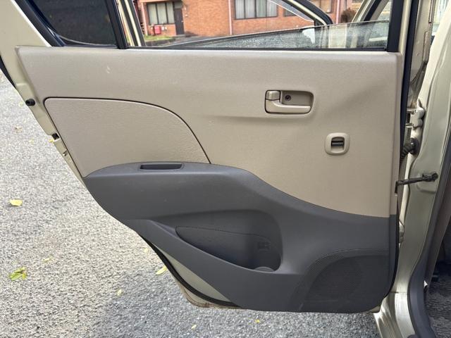 ミラ Ｌセレクション　５ＭＴ／ＬＥＤヘッドライト／電格ミラー／車検整備付／ＣＤ再生／パワーウィンドウ／キーレスキー／スペアキー有り／取説あり／エアバック／ＦＭ／ＡＭ／アルミペダル（22枚目）