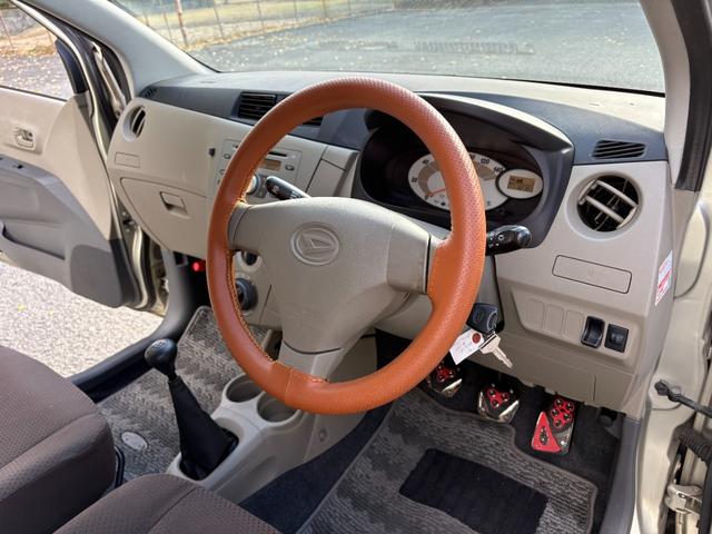 ミラ Ｌセレクション　５ＭＴ／ＬＥＤヘッドライト／電格ミラー／車検整備付／ＣＤ再生／パワーウィンドウ／キーレスキー／スペアキー有り／取説あり／エアバック／ＦＭ／ＡＭ／アルミペダル（24枚目）
