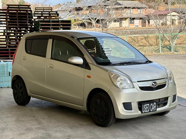 ミラ Ｌセレクション　５ＭＴ／ＬＥＤヘッドライト／電格ミラー／車検整備付／ＣＤ再生／パワーウィンドウ／キーレスキー／スペアキー有り／取説あり／エアバック／ＦＭ／ＡＭ／アルミペダル（35枚目）