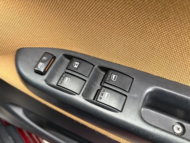 ミラジーノ プレミアムＬ　距離無制限１年保証付／ユーザー買取車／ナビ／Ｂｌｕｅｔｏｏｔｈオーディオ／前後ドライブレコーダー／フロントフォグランプ／純正アルミ／純正ＭＯＭＯウッドコンビステアリング／電格ミラー／ＣＤ／ＤＶＤ（24枚目）