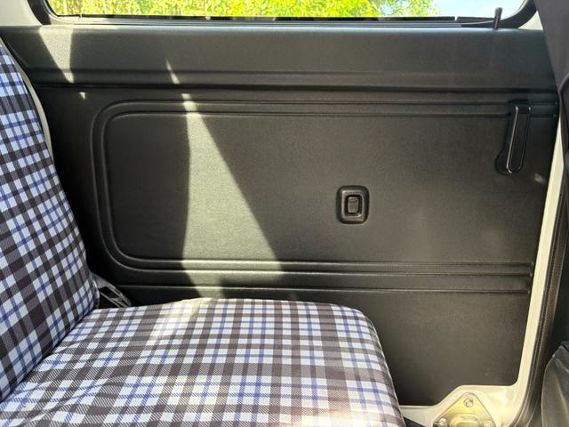 ハイゼットカーゴ デッキバンＧ　ＳＡＩＩＩ　距離無制限１年保証／社外新品ホイール／新品タイヤ／シートカバー／衝突軽減ブレーキ／横滑り防止／スマートアシスト／アイドリングストップ／オーバーヘッドシェルフ／電格ミラー／フロントフォグランプ（27枚目）