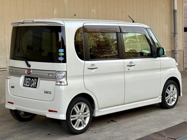 タント カスタムＲＳ　距離無制限１年保証付／純正ナビ／Ｂｌｕｅｔｏｏｔｈオーディオ／オーバーヘッドコンソール／オートエアコン／ＨＩＤヘッドライト／パワースライドドア／ＥＴＣ／アイドリングストップ／純正アルミ／フロントフォグ（2枚目）