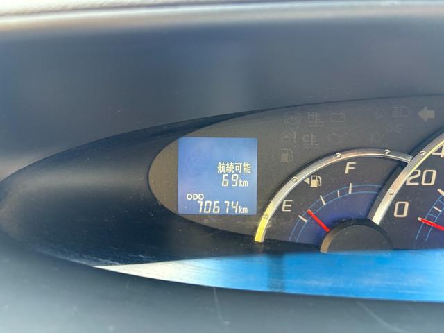 タント カスタムＲＳ　距離無制限１年保証付／純正ナビ／Ｂｌｕｅｔｏｏｔｈオーディオ／オーバーヘッドコンソール／オートエアコン／ＨＩＤヘッドライト／パワースライドドア／ＥＴＣ／アイドリングストップ／純正アルミ／フロントフォグ（14枚目）
