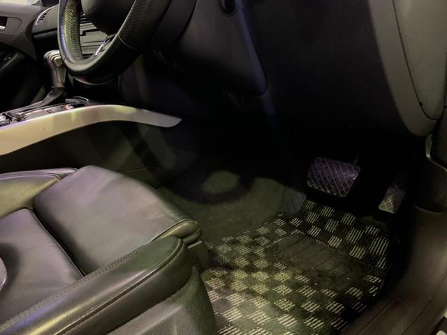 2.0TFSIクワトロ Sラインパッケージ KW車高調 グノーシス20AW 本革 パワーシート 純正HDDナビ バックカメラ コーナーセンサー スマートーキー ETC Bluetooth HIDヘッドライト フォグランプ(22枚目)