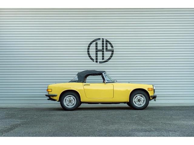 S800 Mタイプ 車検令和9年7月まで シート張替え済 ダッシュボード張替え済 ドアパネル張替え済 コンソールボックス張替え済 フロアマット製作 内装張替え済 幌製作 トノカバー製作 外装同色塗り直し(10枚目)