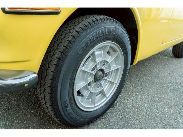 S800 Mタイプ 車検令和9年7月まで シート張替え済 ダッシュボード張替え済 ドアパネル張替え済 コンソールボックス張替え済 フロアマット製作 内装張替え済 幌製作 トノカバー製作 外装同色塗り直し(38枚目)