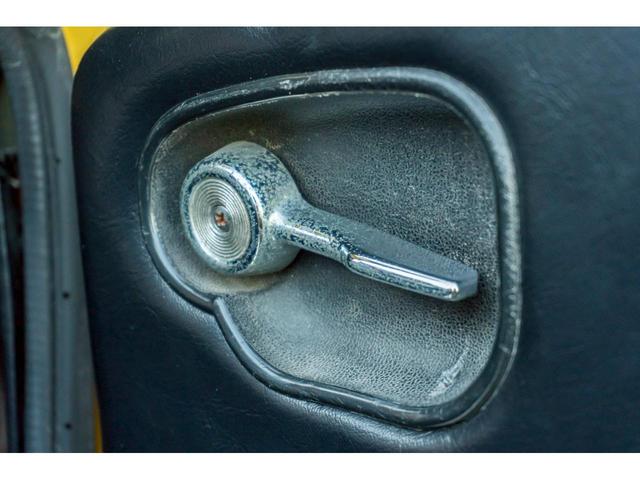 S800 Mタイプ 車検令和9年7月まで シート張替え済 ダッシュボード張替え済 ドアパネル張替え済 コンソールボックス張替え済 フロアマット製作 内装張替え済 幌製作 トノカバー製作 外装同色塗り直し(48枚目)