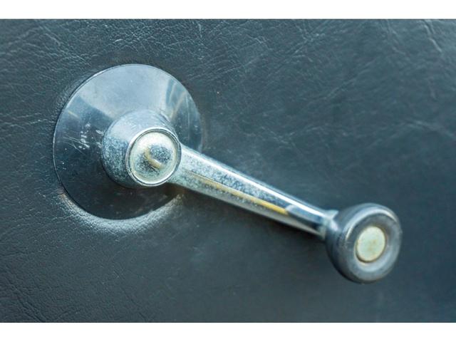 S800 Mタイプ 車検令和9年7月まで シート張替え済 ダッシュボード張替え済 ドアパネル張替え済 コンソールボックス張替え済 フロアマット製作 内装張替え済 幌製作 トノカバー製作 外装同色塗り直し(52枚目)