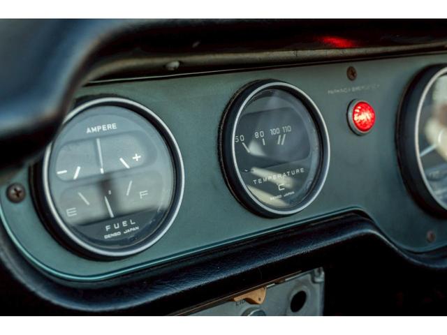 S800 Mタイプ 車検令和9年7月まで シート張替え済 ダッシュボード張替え済 ドアパネル張替え済 コンソールボックス張替え済 フロアマット製作 内装張替え済 幌製作 トノカバー製作 外装同色塗り直し(56枚目)