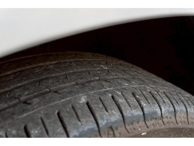 ヴォクシー ＺＳ　煌　ＨＤＤナビ　バックカメラ　パドルシフト　ＥＴＣ　両側パワースライドドア　プッシュスタート　スマートキー　１６インチアルミホイール　８人乗り（26枚目）