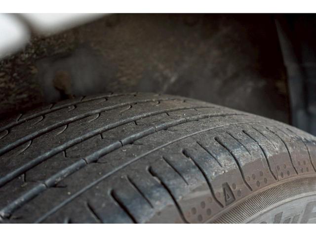 ヴォクシー ＺＳ　煌　ＨＤＤナビ　バックカメラ　パドルシフト　ＥＴＣ　両側パワースライドドア　プッシュスタート　スマートキー　１６インチアルミホイール　８人乗り（28枚目）