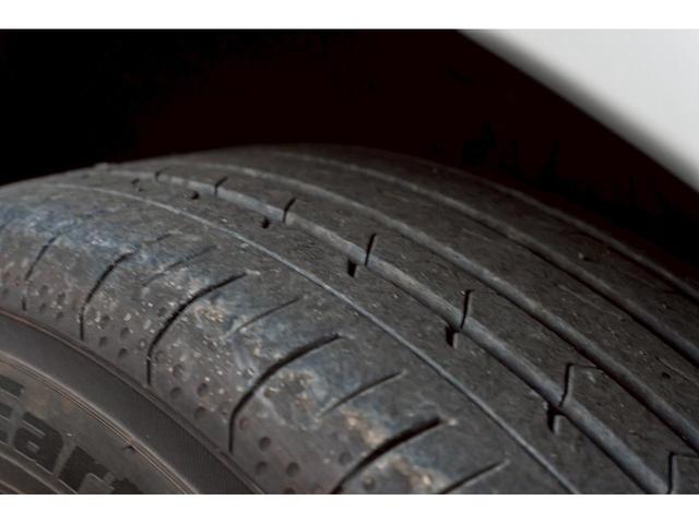 ヴォクシー ＺＳ　煌　ＨＤＤナビ　バックカメラ　パドルシフト　ＥＴＣ　両側パワースライドドア　プッシュスタート　スマートキー　１６インチアルミホイール　８人乗り（30枚目）