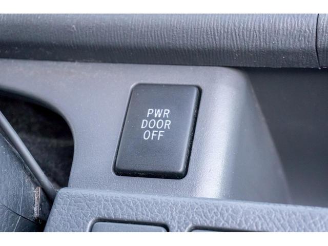 ヴォクシー ＺＳ　煌　ＨＤＤナビ　バックカメラ　パドルシフト　ＥＴＣ　両側パワースライドドア　プッシュスタート　スマートキー　１６インチアルミホイール　８人乗り（46枚目）