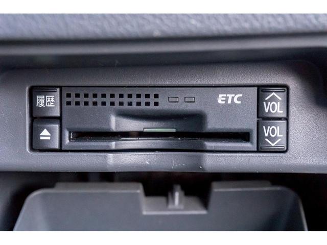 ヴォクシー ＺＳ　煌　ＨＤＤナビ　バックカメラ　パドルシフト　ＥＴＣ　両側パワースライドドア　プッシュスタート　スマートキー　１６インチアルミホイール　８人乗り（52枚目）