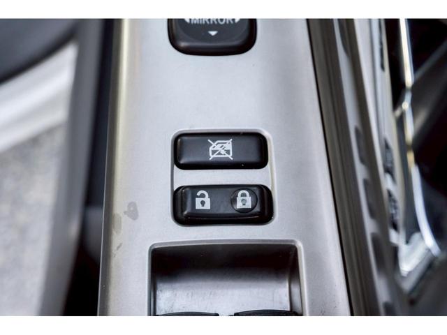 ヴォクシー ＺＳ　煌　ＨＤＤナビ　バックカメラ　パドルシフト　ＥＴＣ　両側パワースライドドア　プッシュスタート　スマートキー　１６インチアルミホイール　８人乗り（59枚目）