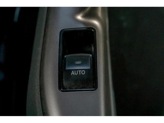 ヴォクシー ＺＳ　煌　ＨＤＤナビ　バックカメラ　パドルシフト　ＥＴＣ　両側パワースライドドア　プッシュスタート　スマートキー　１６インチアルミホイール　８人乗り（64枚目）